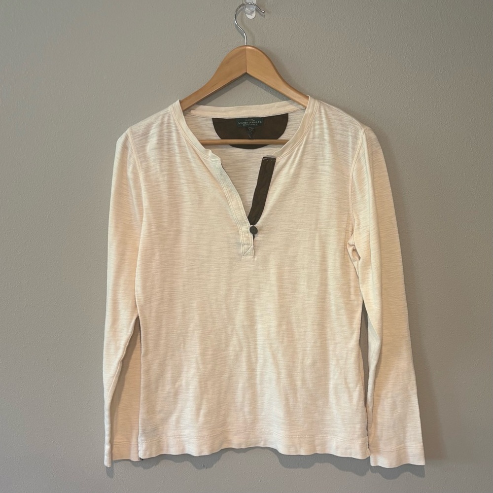 LAUREN RALPH LAUREN Off White Long Sleeve‎ Women’s T-shirt with Brown Suede Med